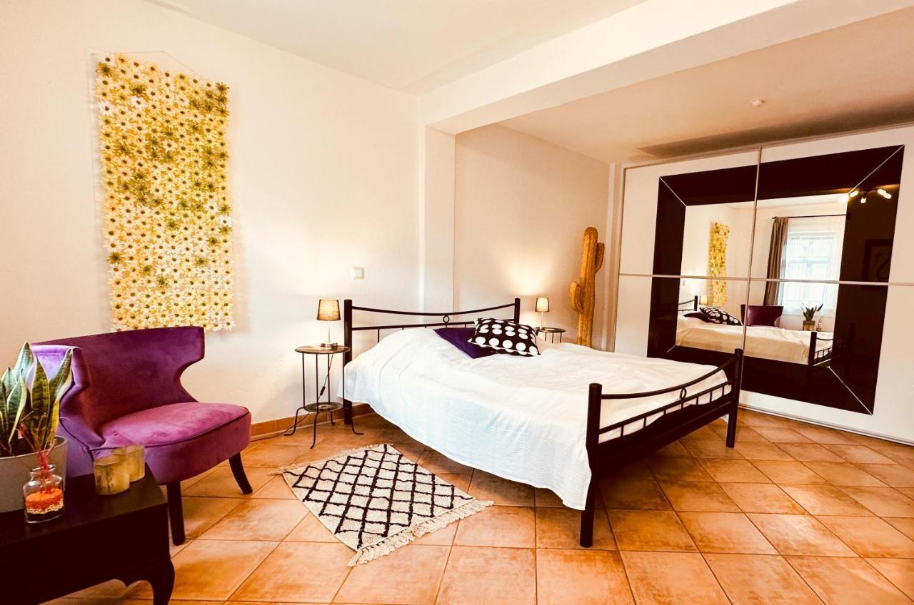 Kuenstler Ferienwohnung Am Weilburger Schloss, Marktplatz 9 Extérieur photo